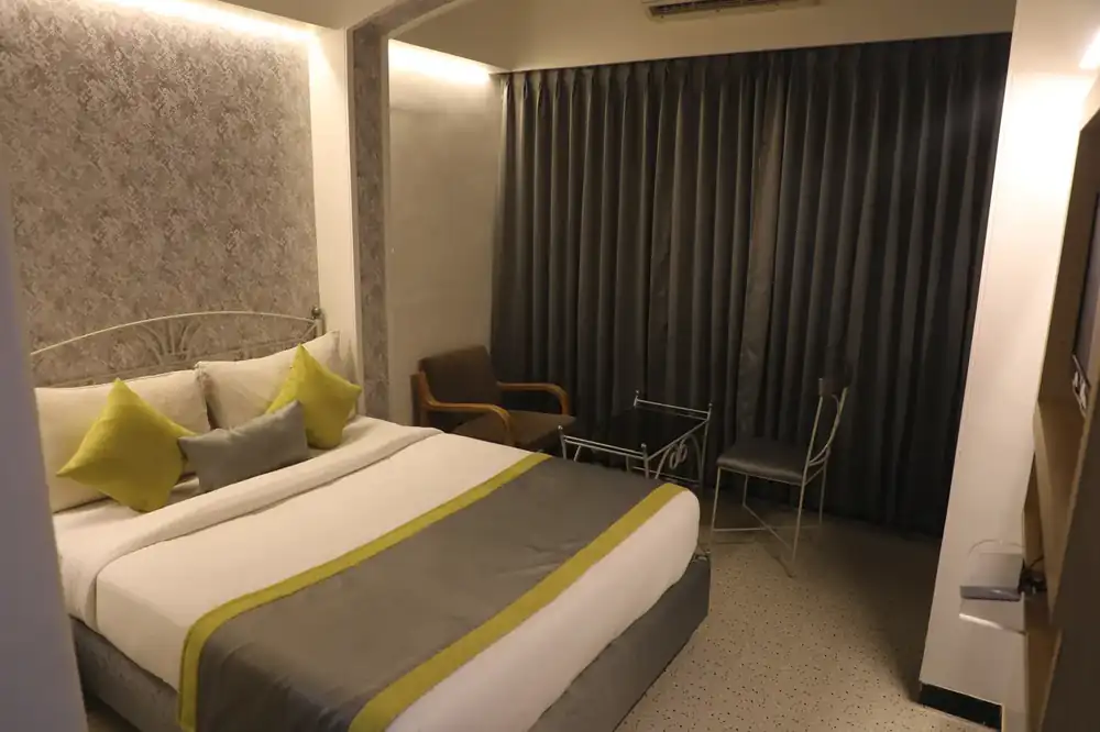 Twin Executive Room at Hotel Sovereign