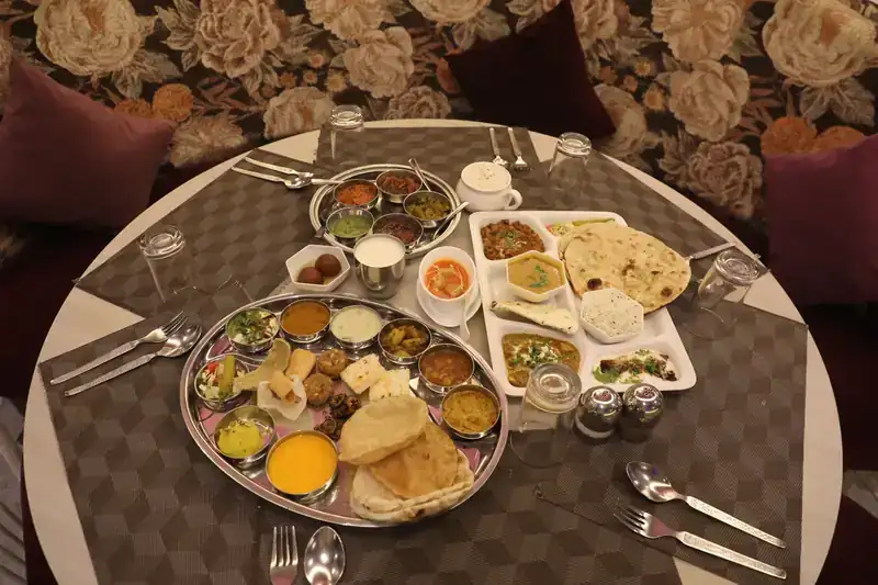 A Gujarati thali spread at Kasumbo